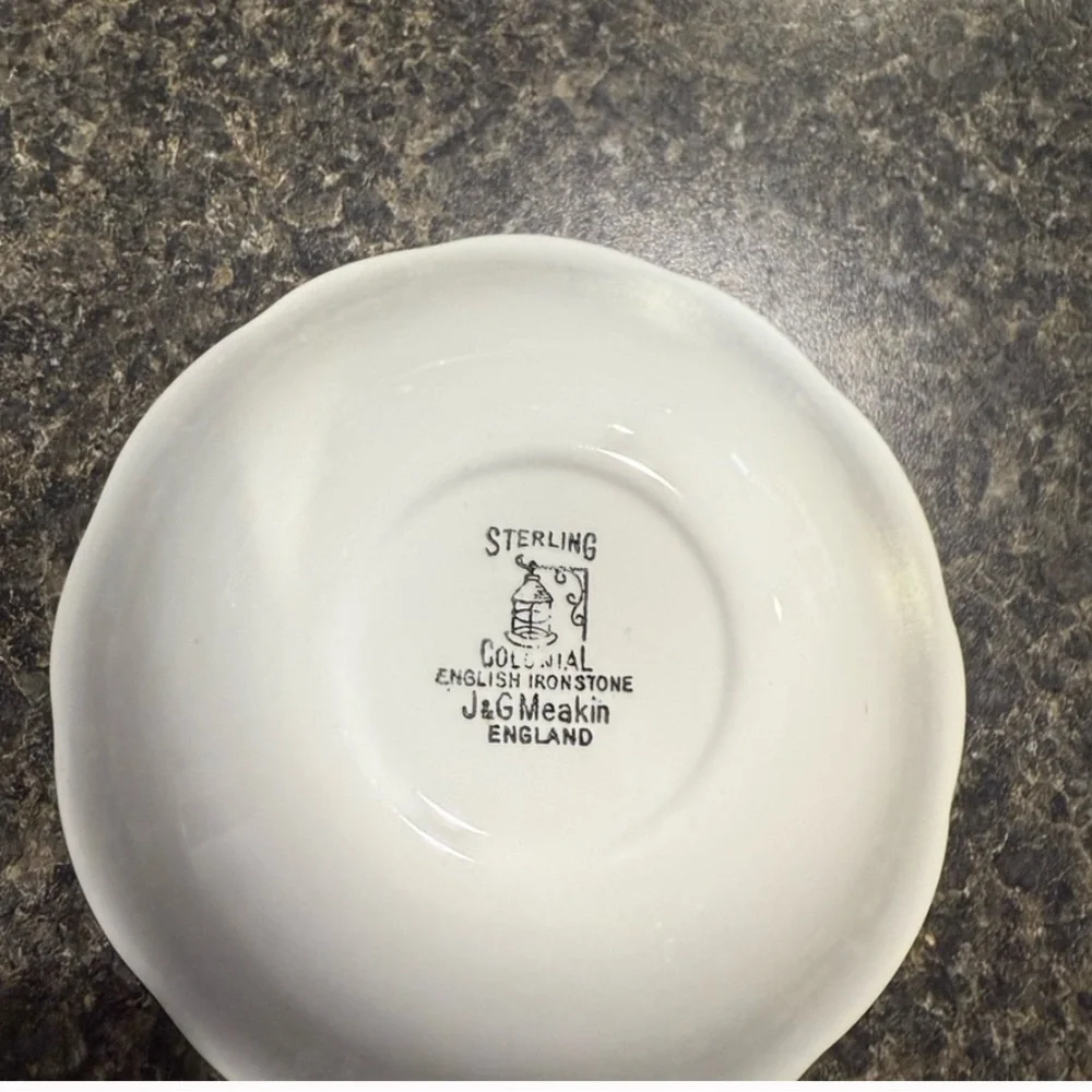 J and G Meakin White Ironstone Vintage Cereal Bowl - Picture 3 of 3